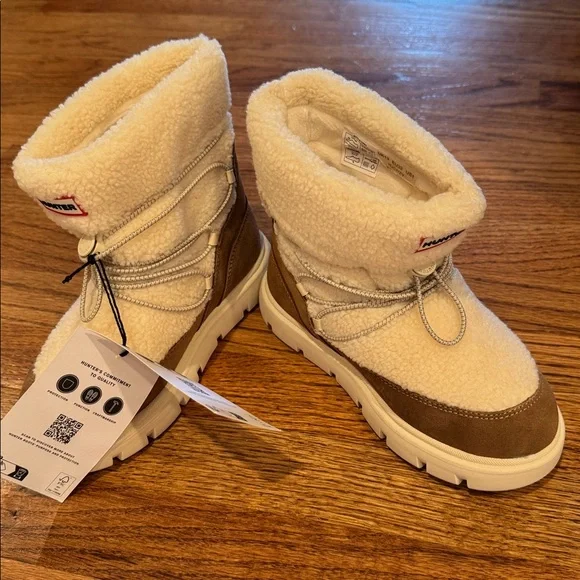 NWT Hunter kids cozy Sherpa waterproof boots size 1 - Picture 4 of 8